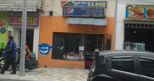 CIGARRERIA LAS NIEVES  DULCES Y LICORES